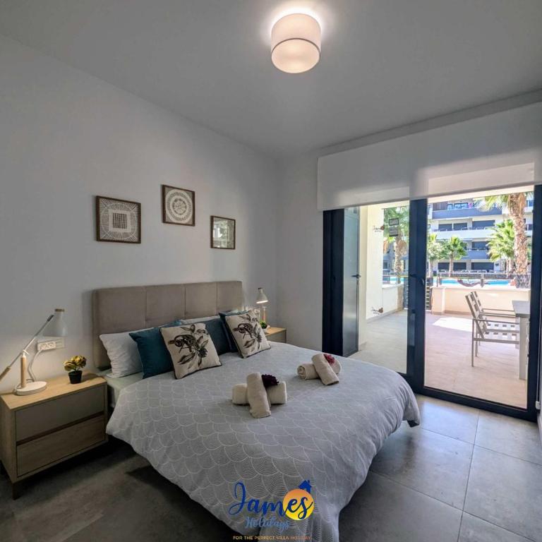 Alfredsi Luxury Poolside Retreat Apt Duly11 - Apartamento - 11