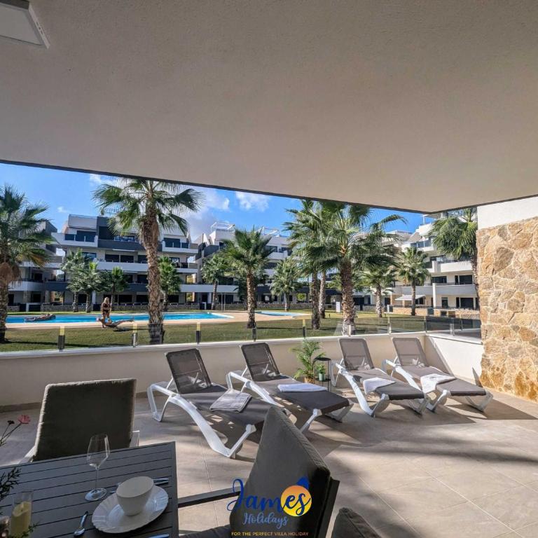 Alfredsi Luxury Poolside Retreat Apt Duly11 - Apartamento - 19