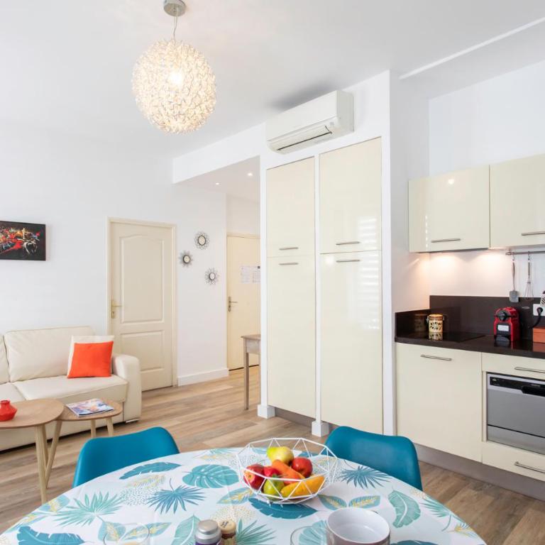 #28 Staywiz us -1 BDR Flat AC Balcony Hper Central 10mins to Beach & old town - Appartement 1 Chambre - 1