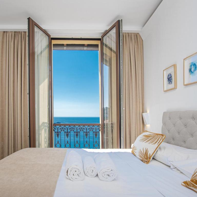 Vue mer époustouflante - Terrasse et parking - FJ - Appartement 3 Chambres - 3
