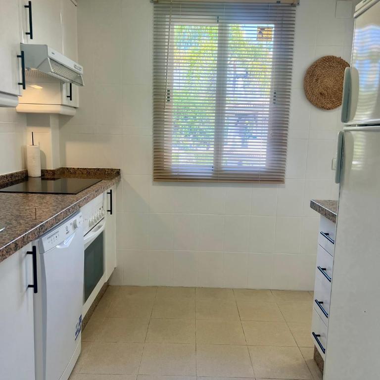 Perfect & Cosy “Los Naranjos” 3min Puerto Banus - One-Bedroom Apartment - 4