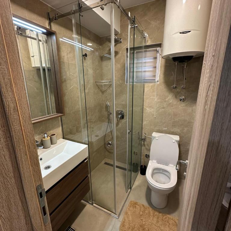 DD apartment - Three-Bedroom Apartment with Sea View - 13