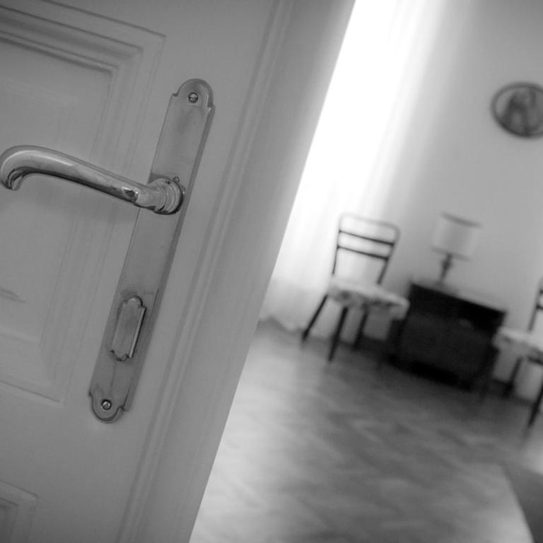 Domus Liberta - Art Nouveau Rooms Stazione - Camera Matrimoniale con Bagno Privato - 7
