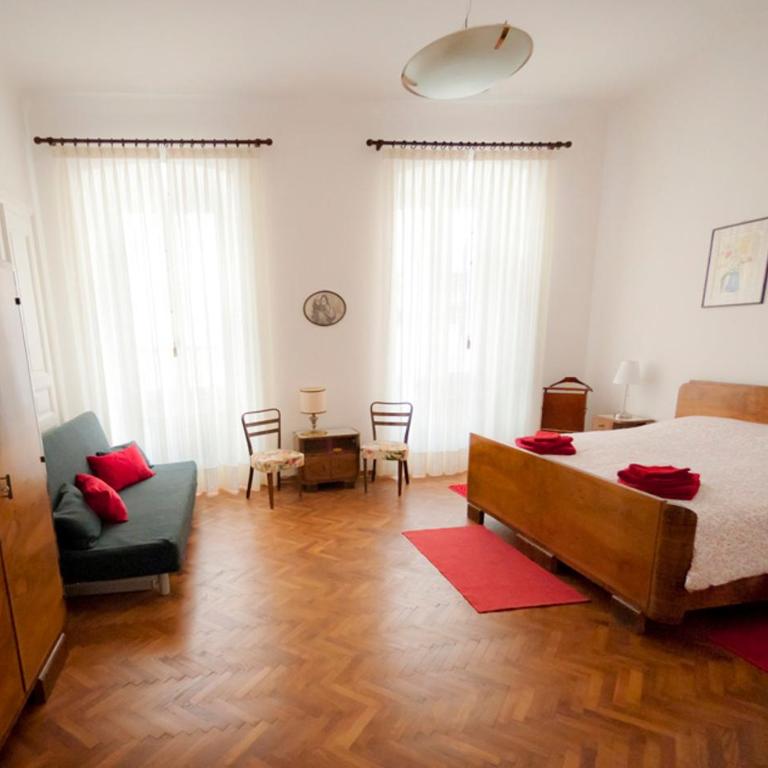 Domus Liberta - Art Nouveau Rooms Stazione - Camera Matrimoniale con Bagno Privato - 8