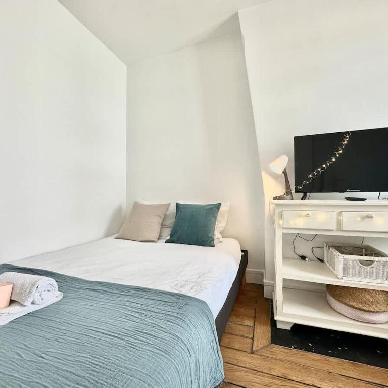 New 702 Suite Piscine - Cosy Apartment Paris Center - Appartamento - 9