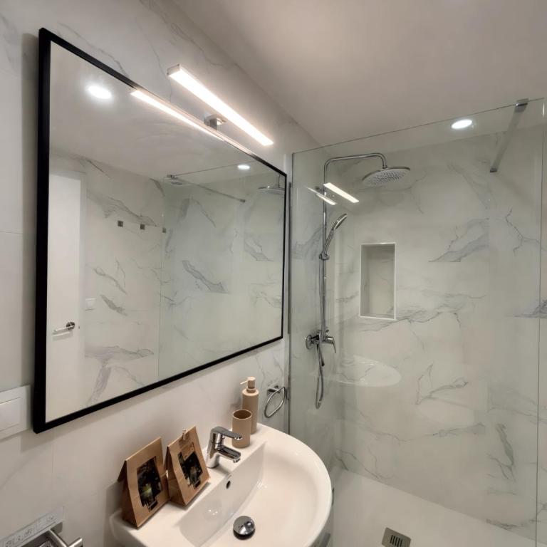 SiRa House - City center - Balcony - Apartamento de 1 dormitorio - 18