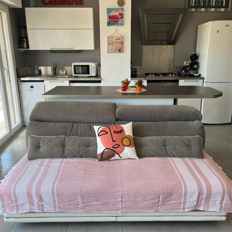 Très beau 3 pièces spacieux lumineux et climatisé - Appartement 2 Chambres - 2