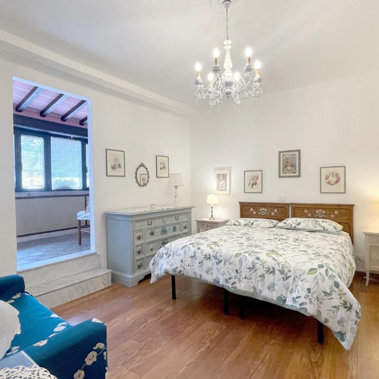 La Loggia near Piazza del Campo - Two-Bedroom Apartment - 4