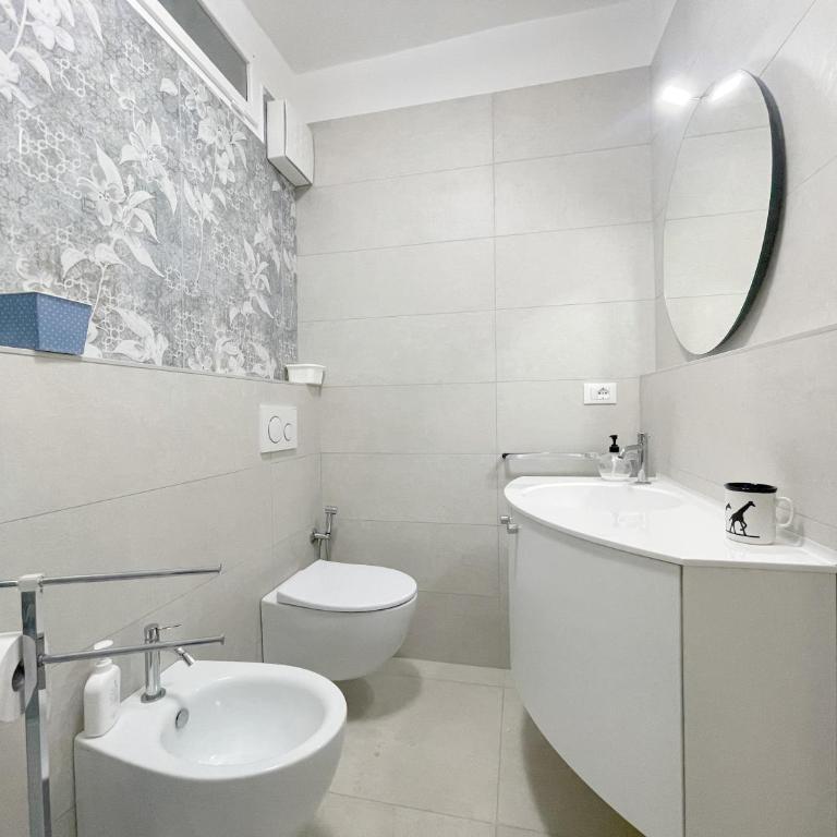 La Loggia near Piazza del Campo - Two-Bedroom Apartment - 23
