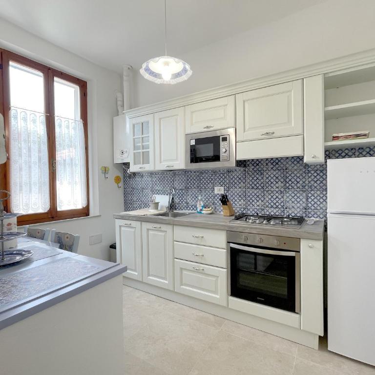 La Loggia near Piazza del Campo - Two-Bedroom Apartment - 27