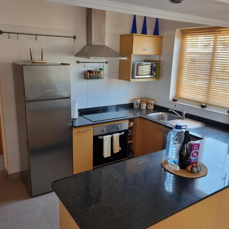 Extremely Private Villa, Heated Pool & Jacuzzi, Pool Wet Bar, Great Views. - Three-Bedroom Villa - 10