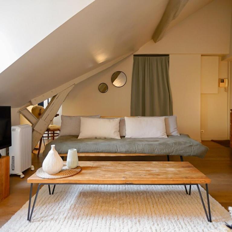 Grand appartement cœur du Marais - dernier étage - Two-Bedroom Apartment - 4