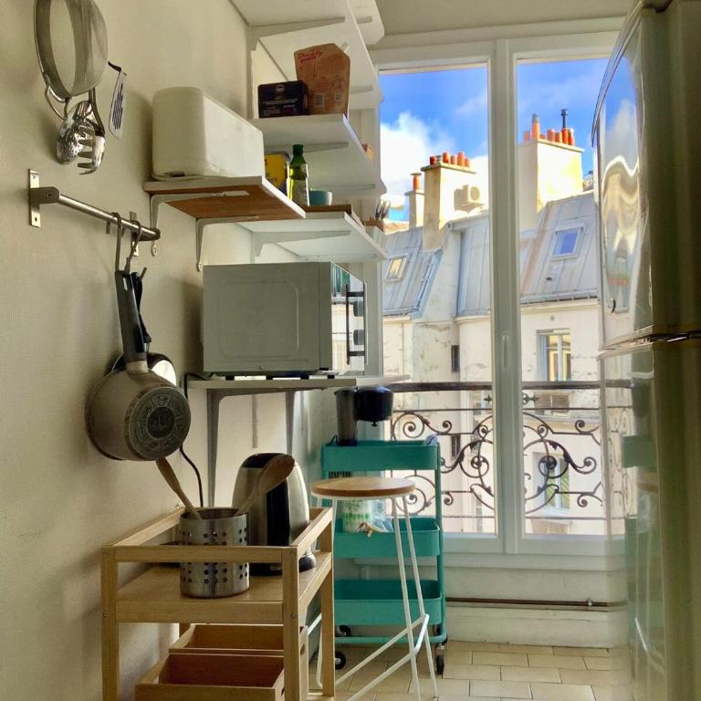2 rooms, close to Montmartre, light and quiet - Appartement 2 Chambres - 15