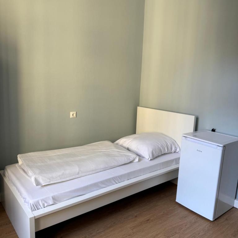 1, 2, sleep Boardinghouse München Hauptbahnhof - Einzelzimmer mit Gemeinschaftsbad - 4