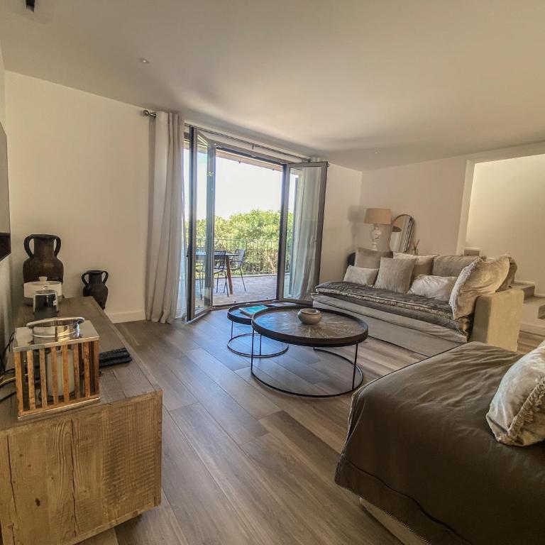 NEW Sea View Villa - 10 people with pool - Villa - 24