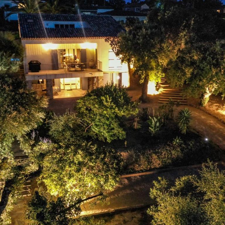 NEW Sea View Villa - 10 people with pool - Villa - 14