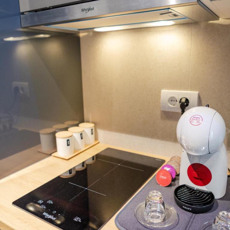 Grey Nest - Luxury Studio Apartment in Planet Residence, Niš - One-Bedroom Apartment - 13