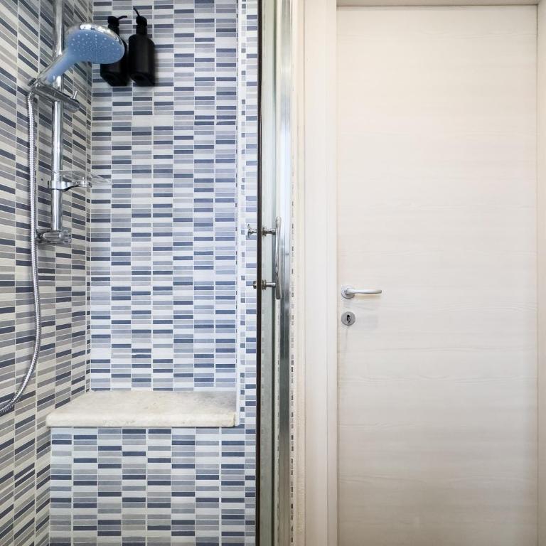 GuestHost - Roby's Home - Appartamento con 2 Camere da Letto - 19