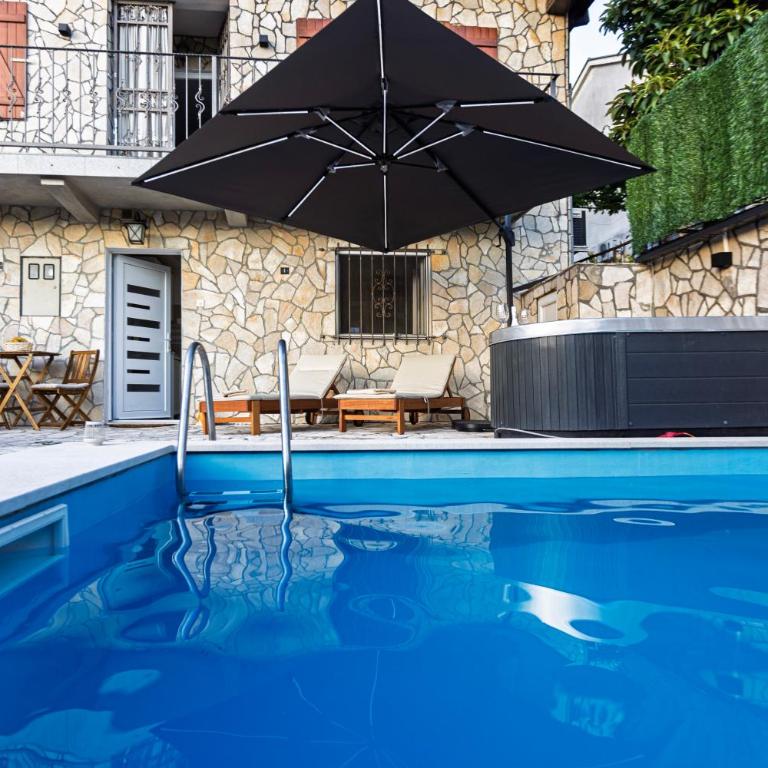 Apartment Renela - One-Bedroom Apartment with Pool View - 13