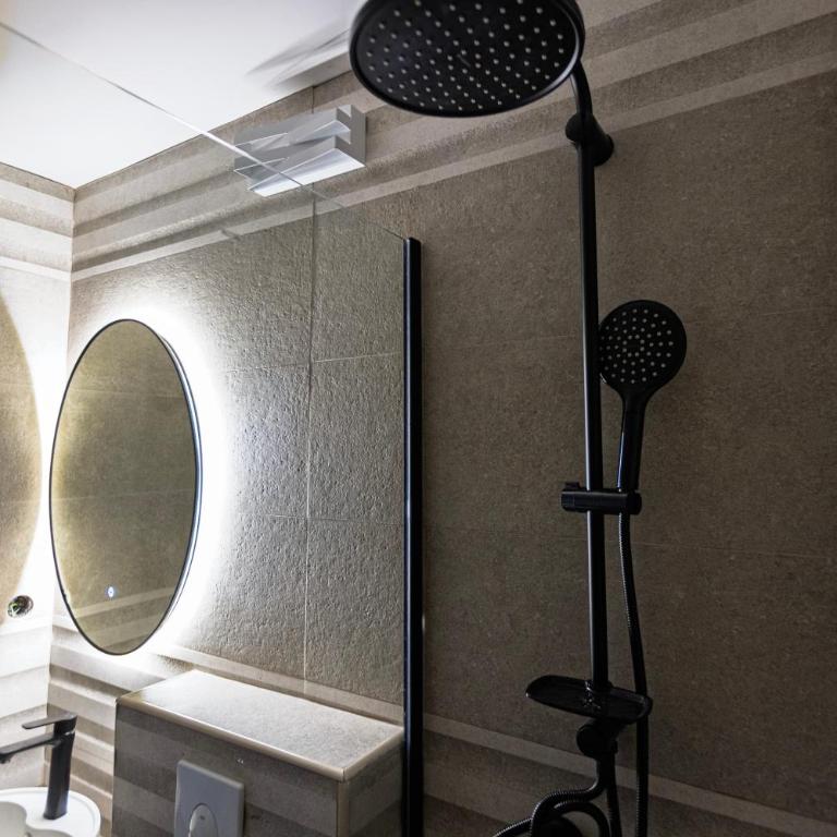 Apartment Renela - One-Bedroom Apartment with Pool View - 36