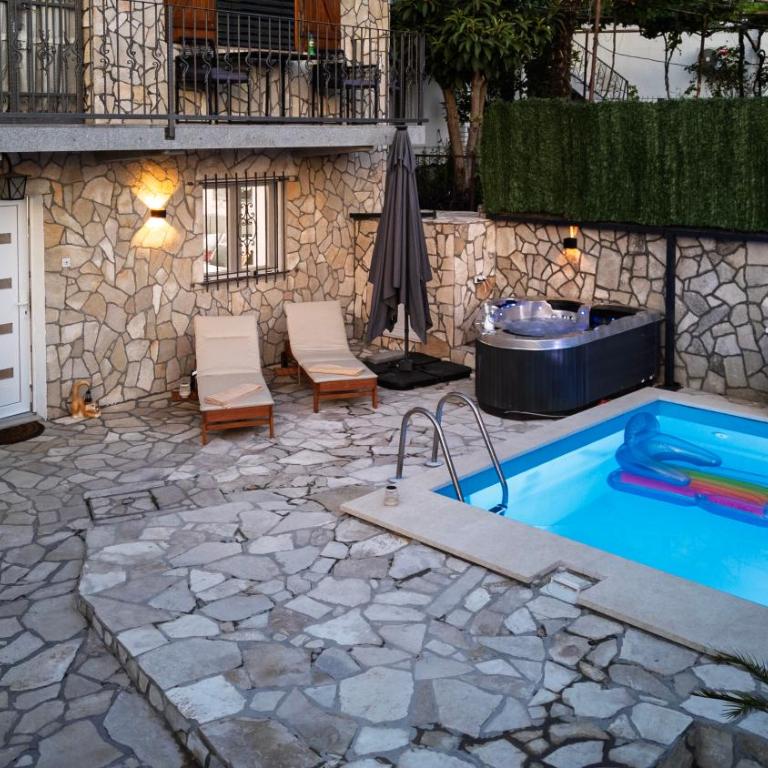Apartment Renela - One-Bedroom Apartment with Pool View - 37