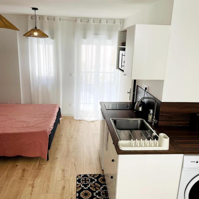 Studio climatisé, traversant avec verrière - Apartment mit 1 Schlafzimmer - 4