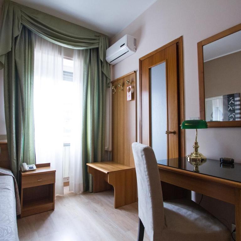Hotel Adriano - Single Room - 4