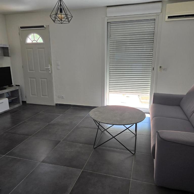 Appartement avec jardin 4 personnes - One-Bedroom Apartment - 10