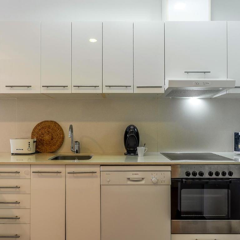 AB Montjuic - Apartamento de 3 dormitorios - 7