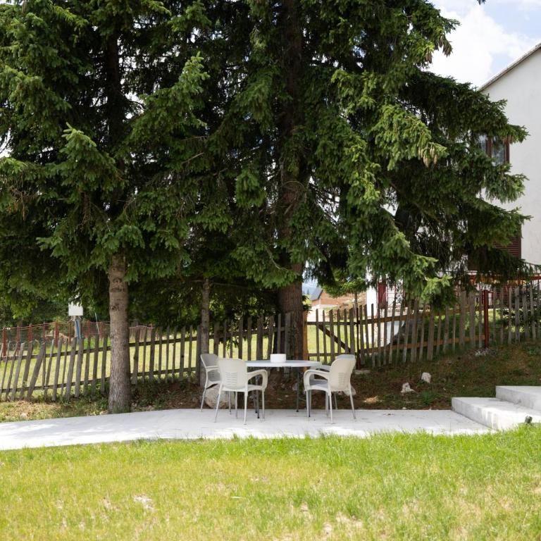 Žabljak- FamilyOasis - Two-Bedroom House - 5