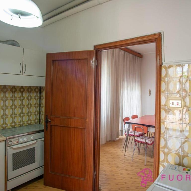 FuoriPorta Affitti Brevi - Giovenale Grande - Appartamento con 2 Camere da Letto - 3