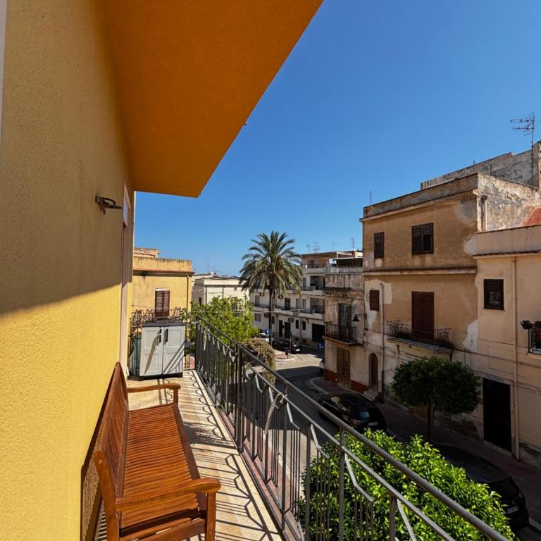 Terrasini downtown City Life - Appartamento con 3 Camere da Letto - 3