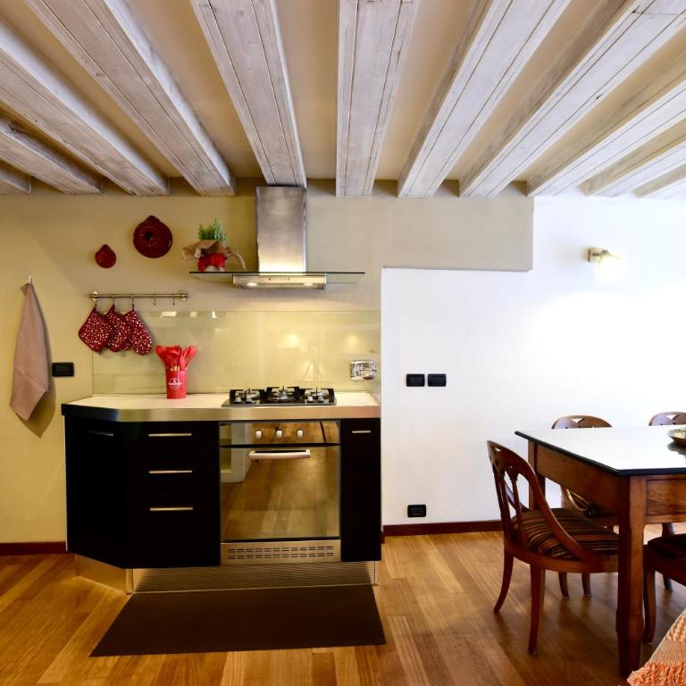 Luxury Cernaia Home alloggio di charme nel Centro Storico - Two-Bedroom Deluxe Apartment - 7