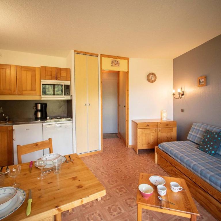 Studio cosy avec terrasse, accès direct pistes, animaux acceptés, parking en option - FR-1-291-737 - Estudio - 4