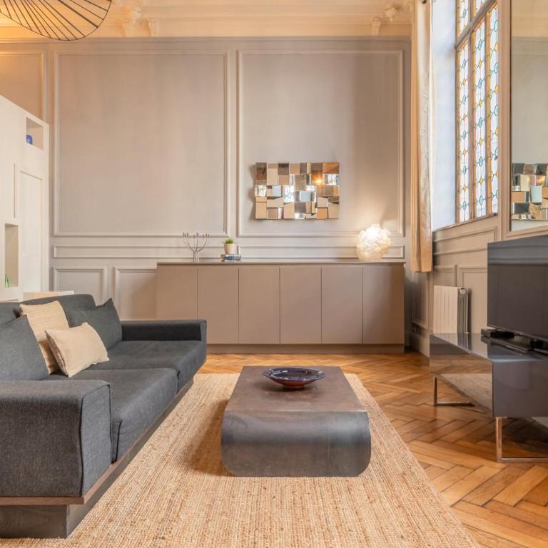 Lille Centre - Grand Studio atypique ! - Appartement 1 Chambre - 24