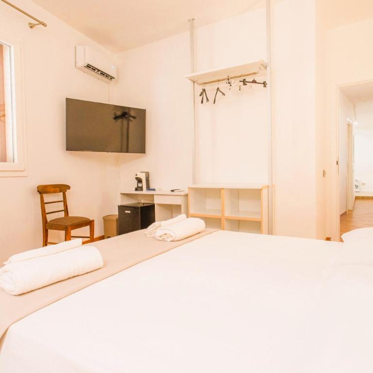 Porto Vecchio Rooms - Camera Matrimoniale con Bagno Privato - 9