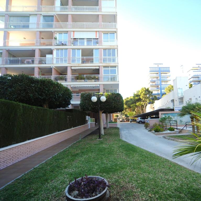 LA PINADA Orangecosta 1 dormitorio - One-Bedroom Apartment - 32
