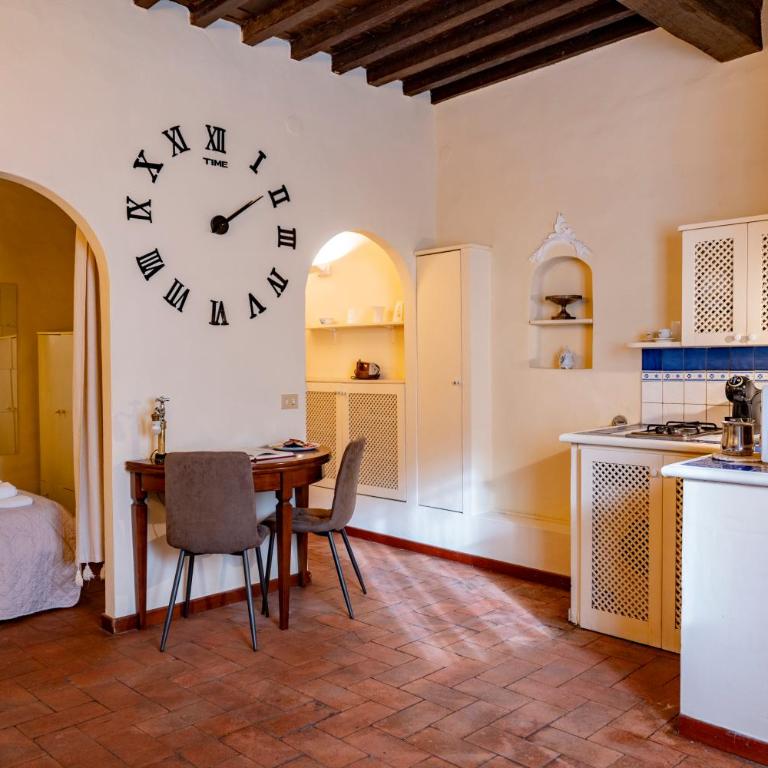 Borgo Allegri Apartment - One-Bedroom Apartment - 1