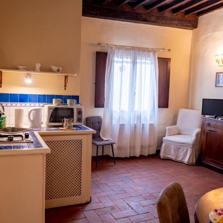 Borgo Allegri Apartment - One-Bedroom Apartment - 12