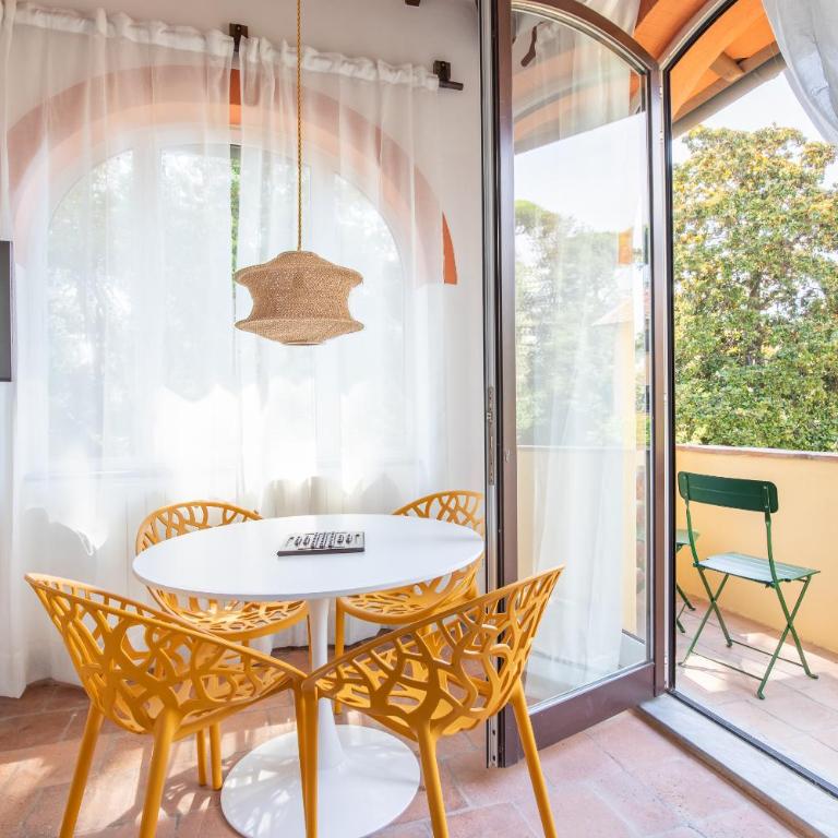 Exclusive property with garden and parking, Deluxe Stay in Viareggio - Vacation Home - 39