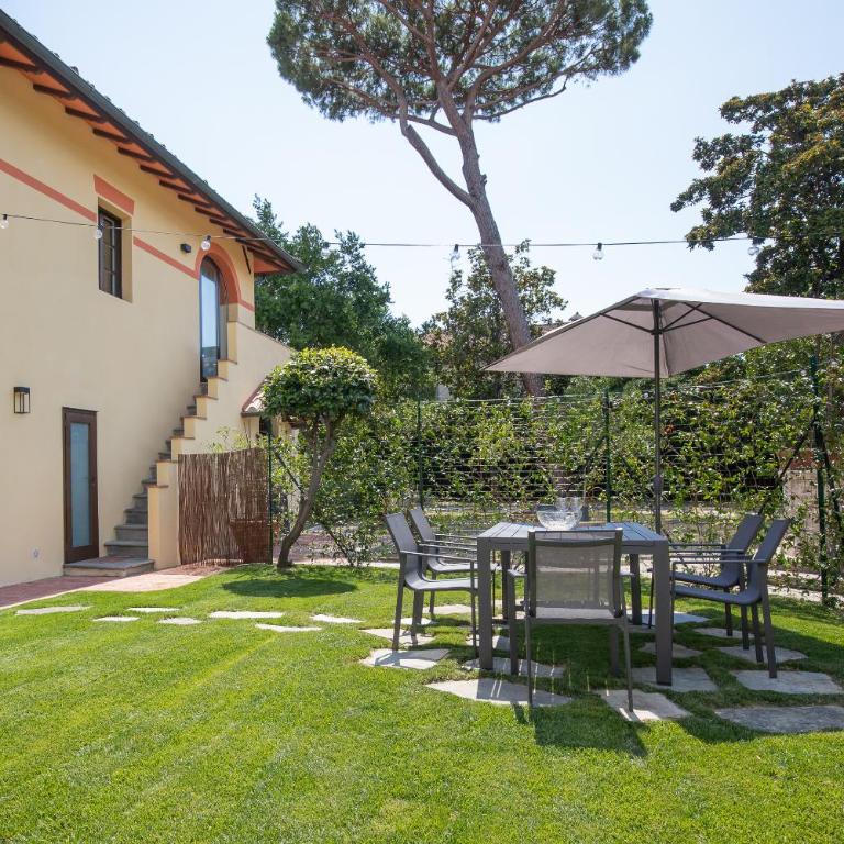 Exclusive property with garden and parking, Deluxe Stay in Viareggio - Vacation Home - 90