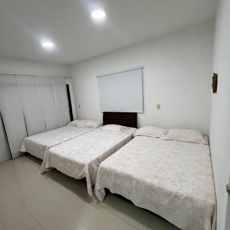 La Isabella - Five-Bedroom House - 20