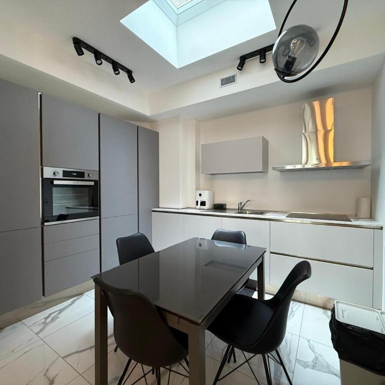 Splendido appartamento luxury nel centro città - Appartamento con 2 Camere da Letto - 12