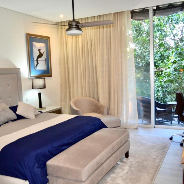 Lux 3-Bedroom Tropical Oasis in Playa Del Carmen - One-Bedroom Apartment - 4