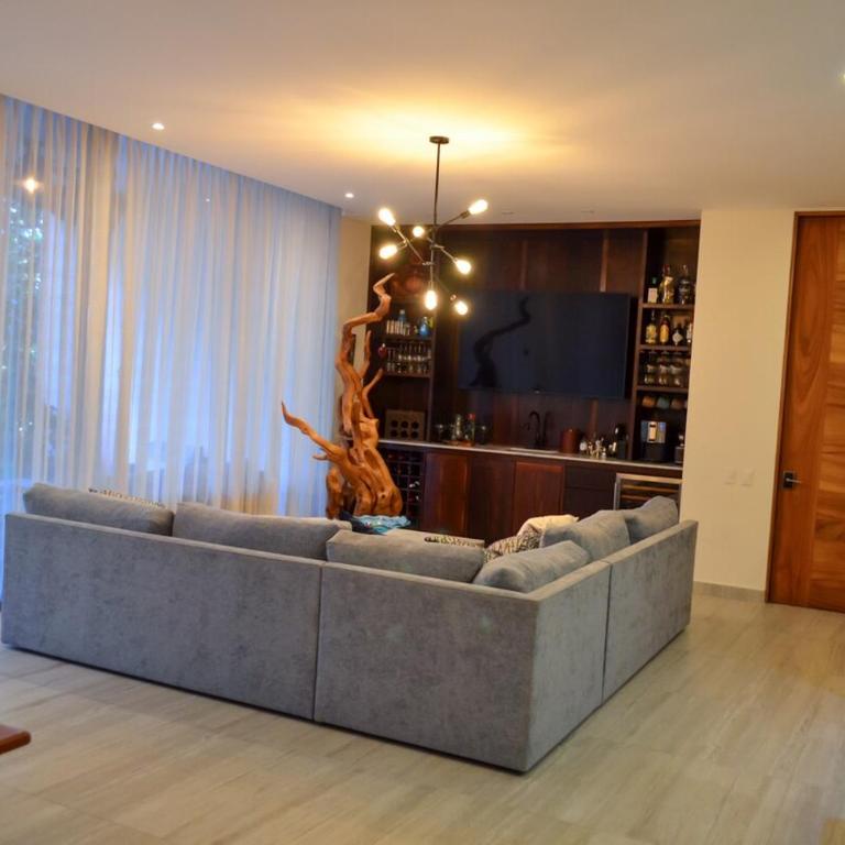 Lux 3-Bedroom Tropical Oasis in Playa Del Carmen - One-Bedroom Apartment - 14