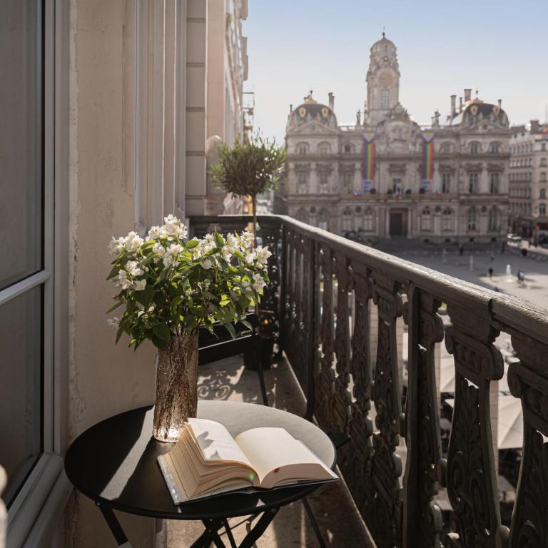 La Suite - Terreaux IV - 2 bedroom with AC - Appartement 2 Chambres - 3