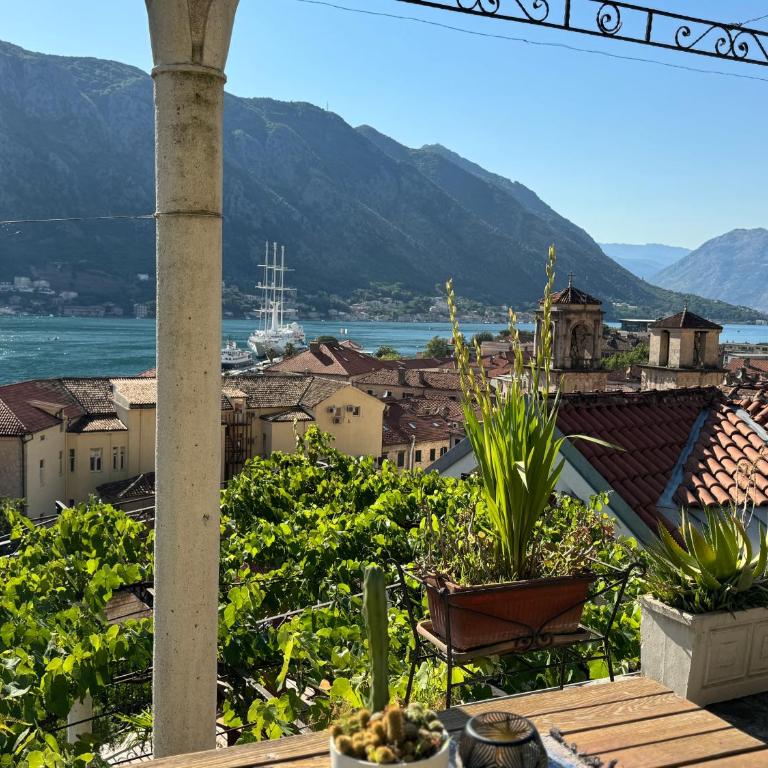 Romantic Escape - Stunning Rooftop Views - Old Town - One-Bedroom Apartment - 38