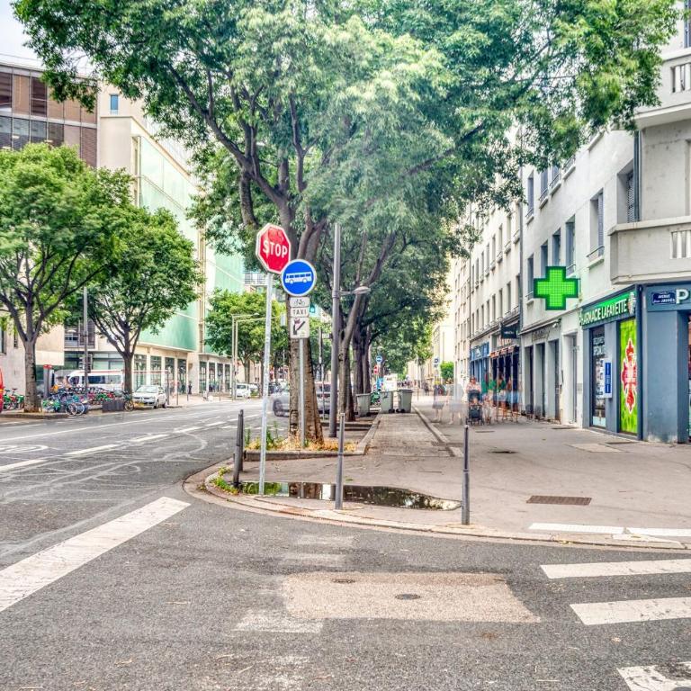 La Suite Urbaine - Grand studio - proche métro B - Studio - 19