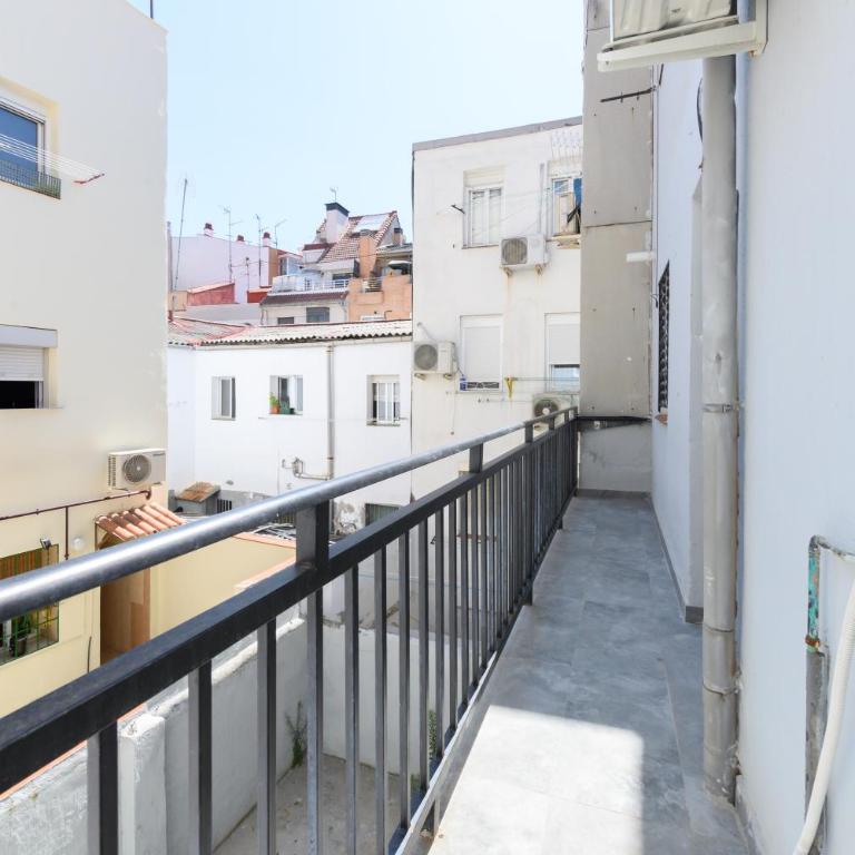 For you Rentals Encantador y único estudio TEMPORAL en Tetuan Madrid MLU412 - One-Bedroom Apartment - 5