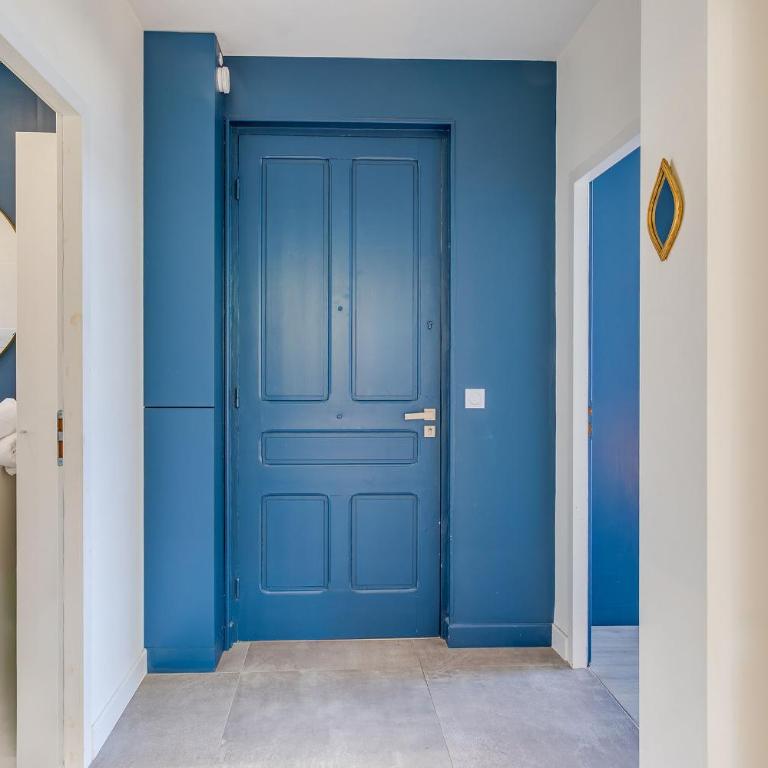 BELLE DARSE AP4454 By Riviera Holiday Homes - Appartement 2 Chambres avec Balcon et Vue sur la Mer - 21
